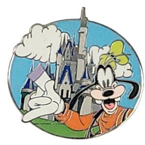 2009 Disney Pin Characters w/ Cinderella Castle Goofy Ltd Ed